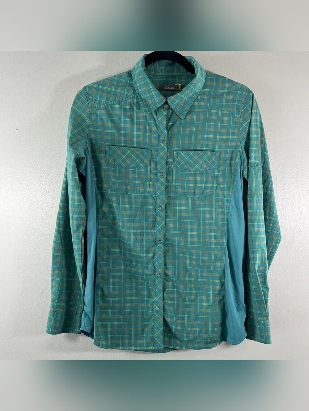 Cabela's Green Plaid Button Down Shirts
